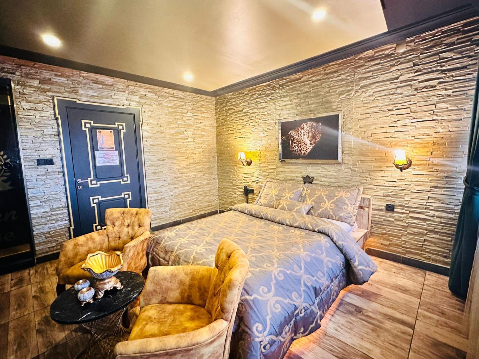 Apartment Golden Rock House *