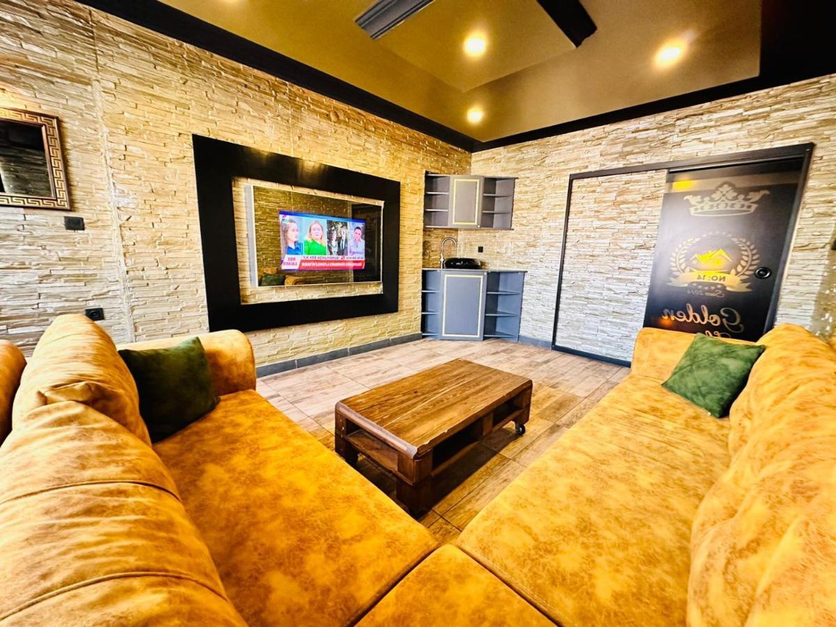 Golden Rock House